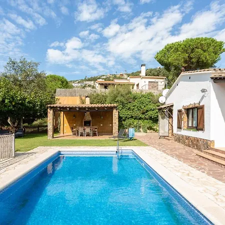 With Great Mountain Views Villa Calonge (Catalonia)
