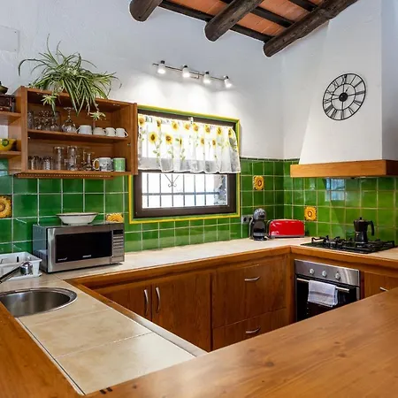 Villa With Great Mountain Views *