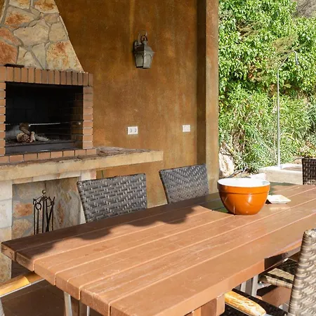 With Great Mountain Views Villa