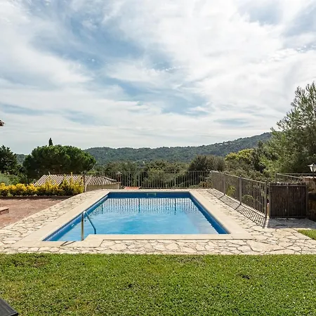 With Great Mountain Views Villa *