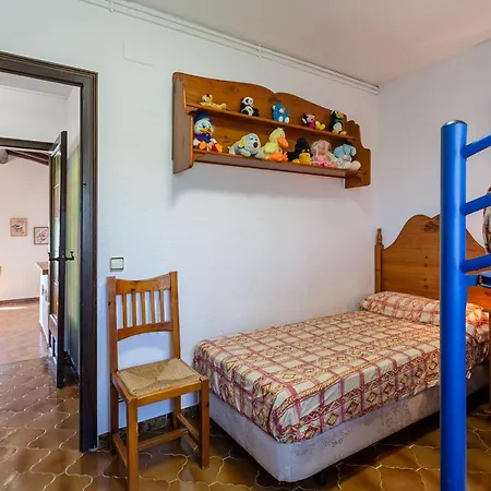 With Great Mountain Views Villa